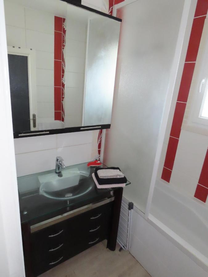 La Halte Fougeraise Apartment Fougeres Bagian luar foto