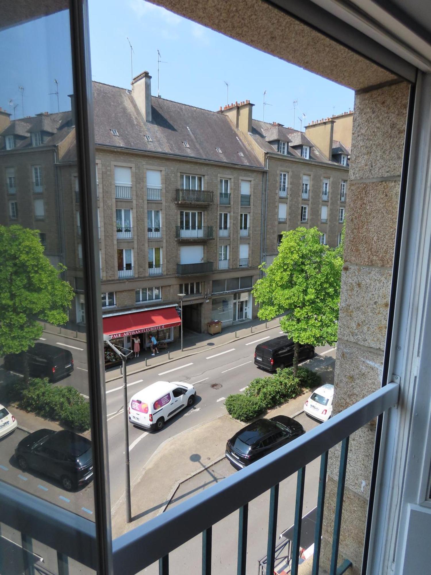 La Halte Fougeraise Apartment Fougeres Bagian luar foto